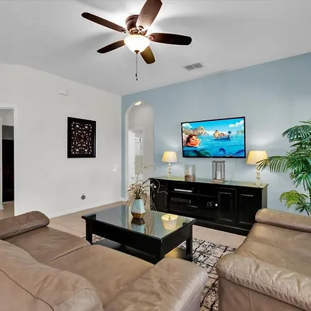 Villa Velvet Escape